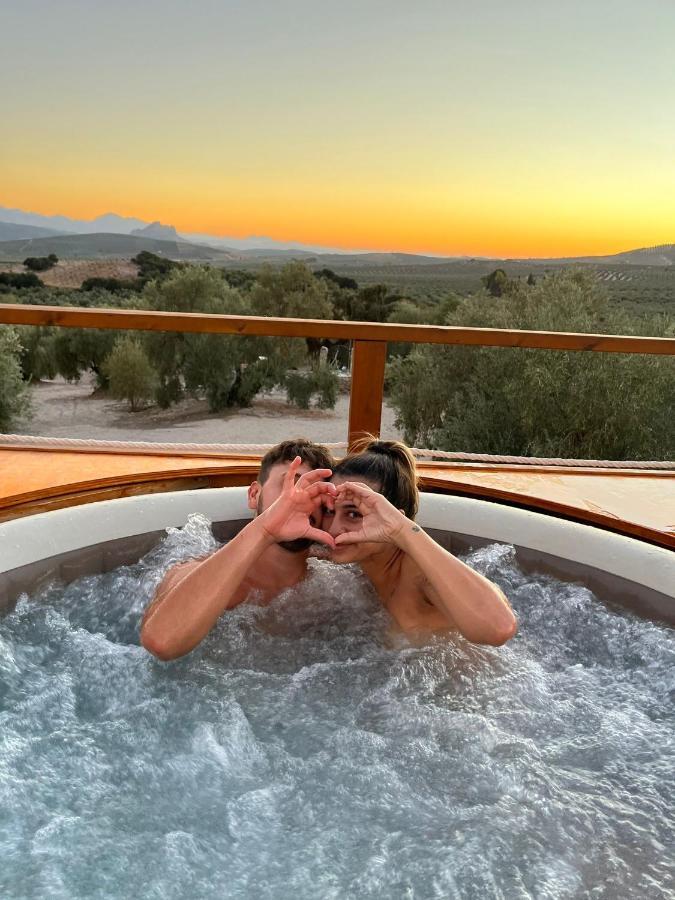 Alojamiento Rural Con Jacuzzi Privado Malaga Luaran gambar